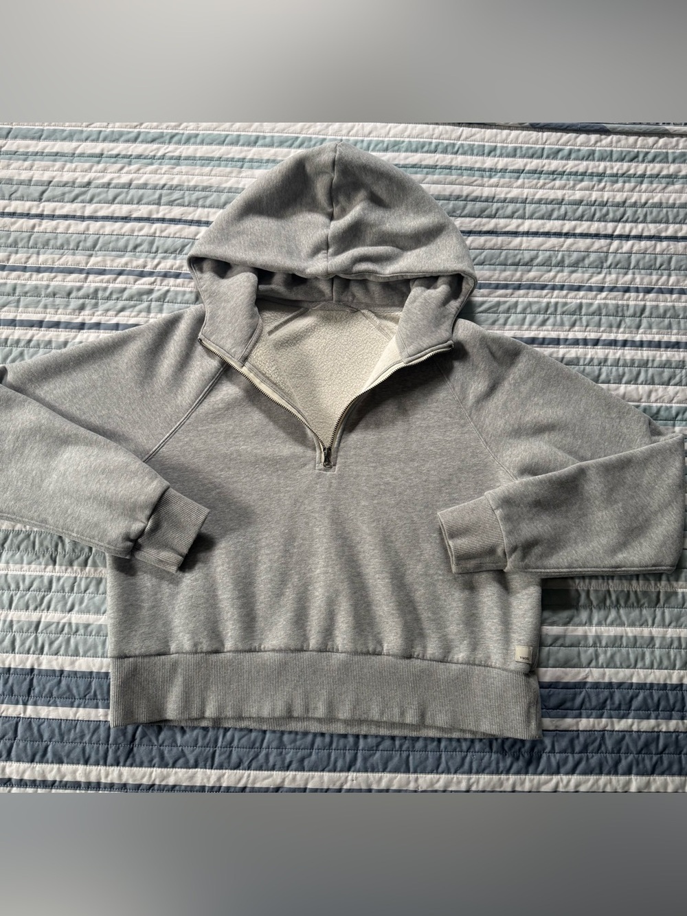 EUC Vuori Grey Restore Half Zip Hoodie